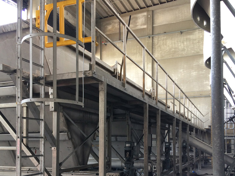 Inox Bordes / Loopbrug aan Putten West Vlaanderen